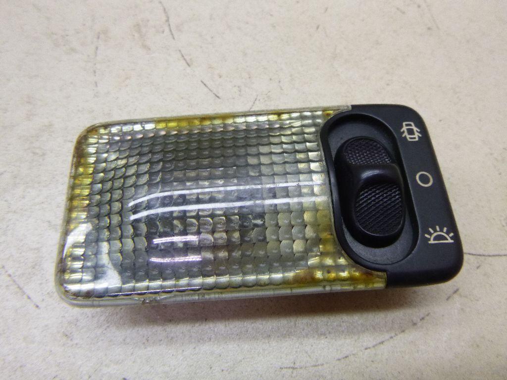 Плафон салонный