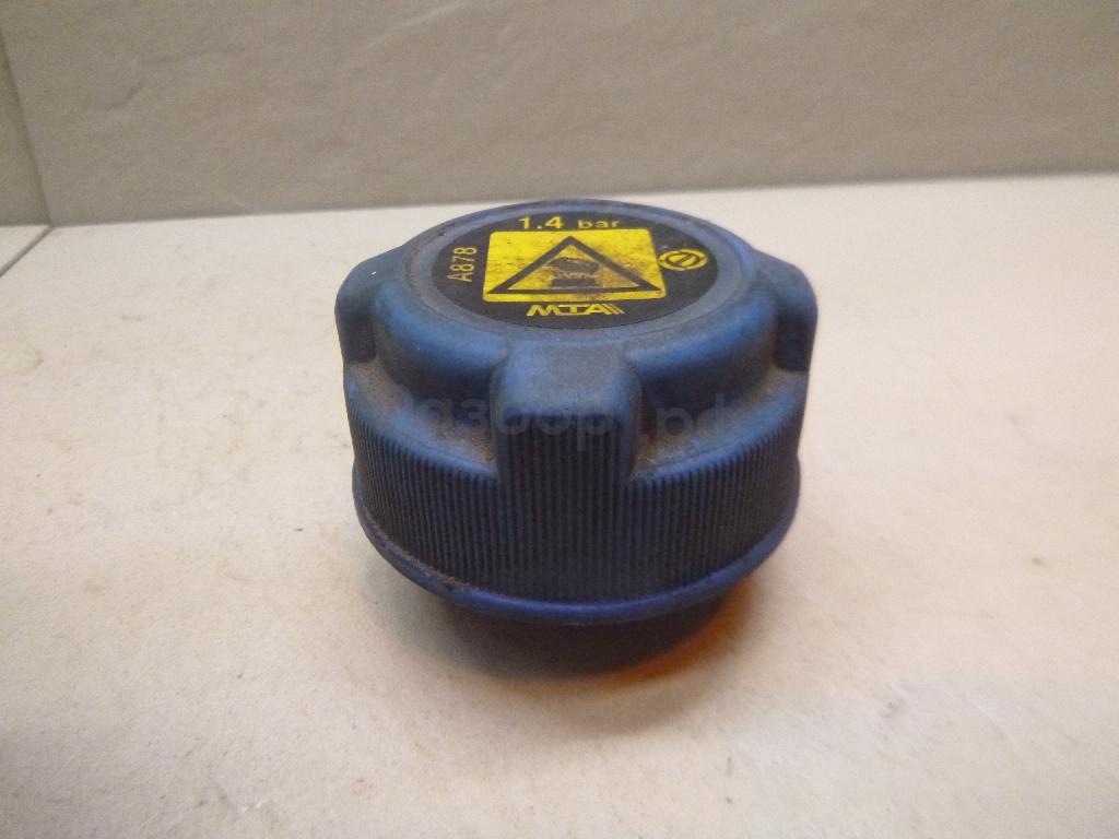 Крышка расширительного бачка