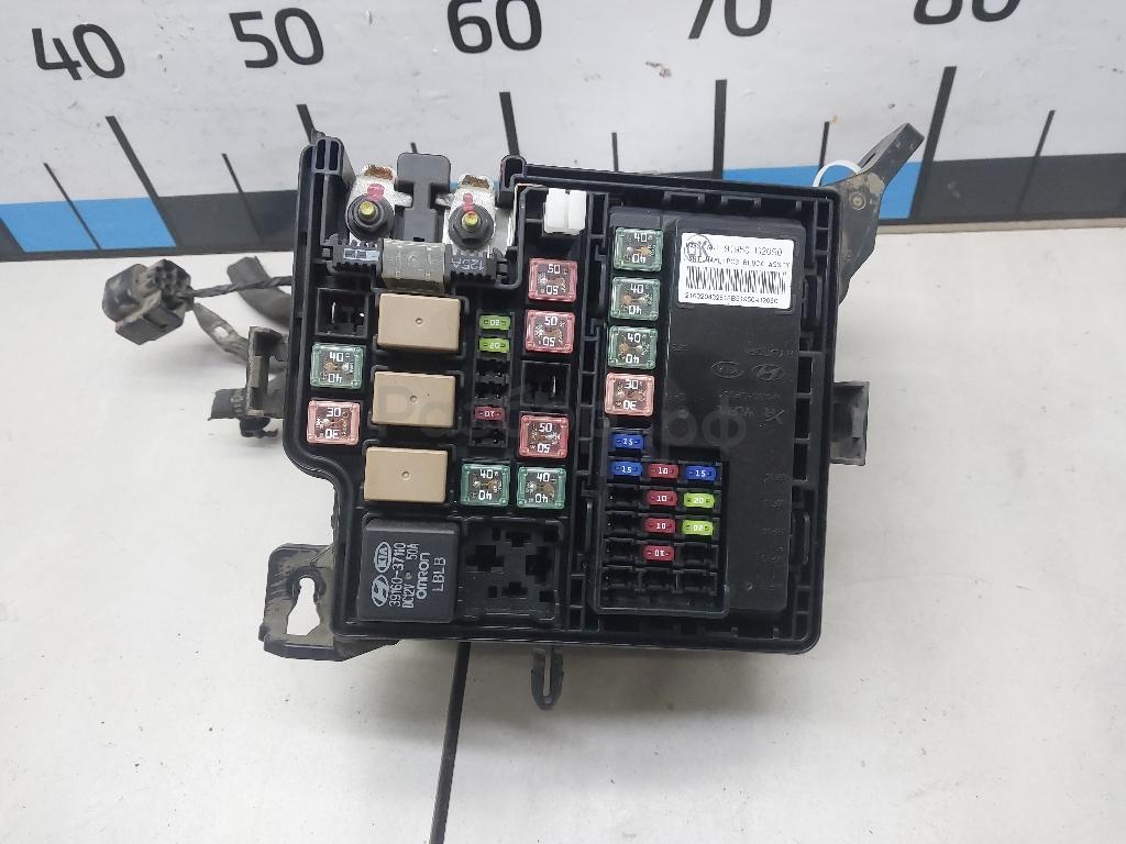 Блок предохранителей