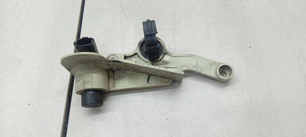 Датчик положения коленвала