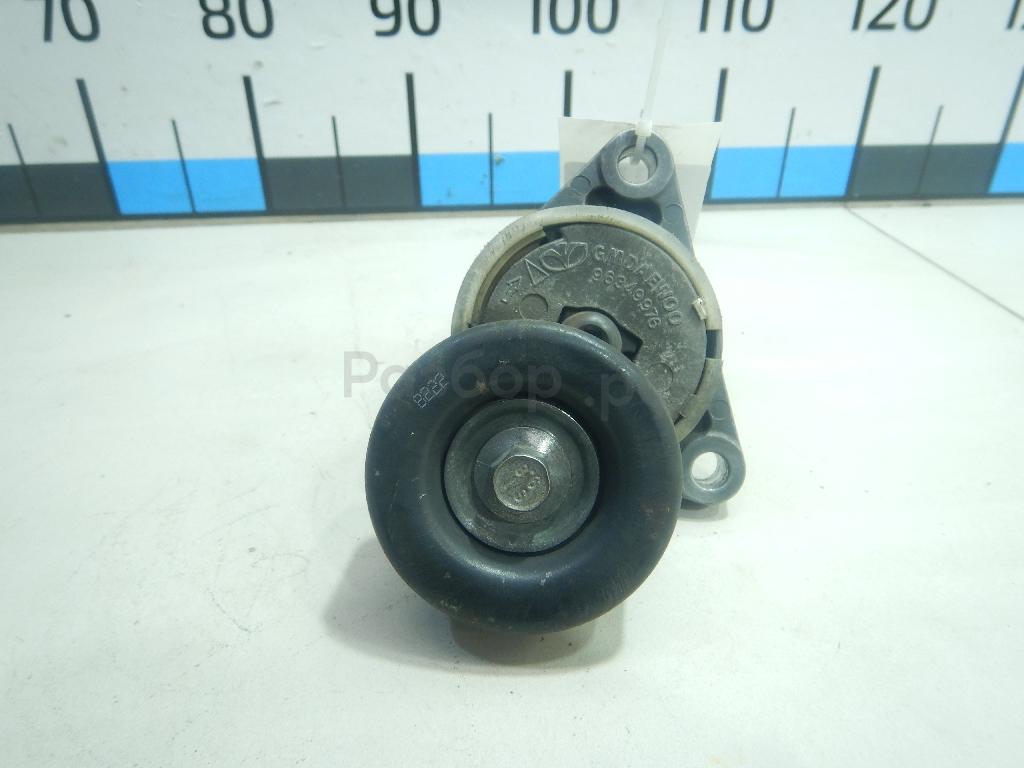 Натяжитель ремня