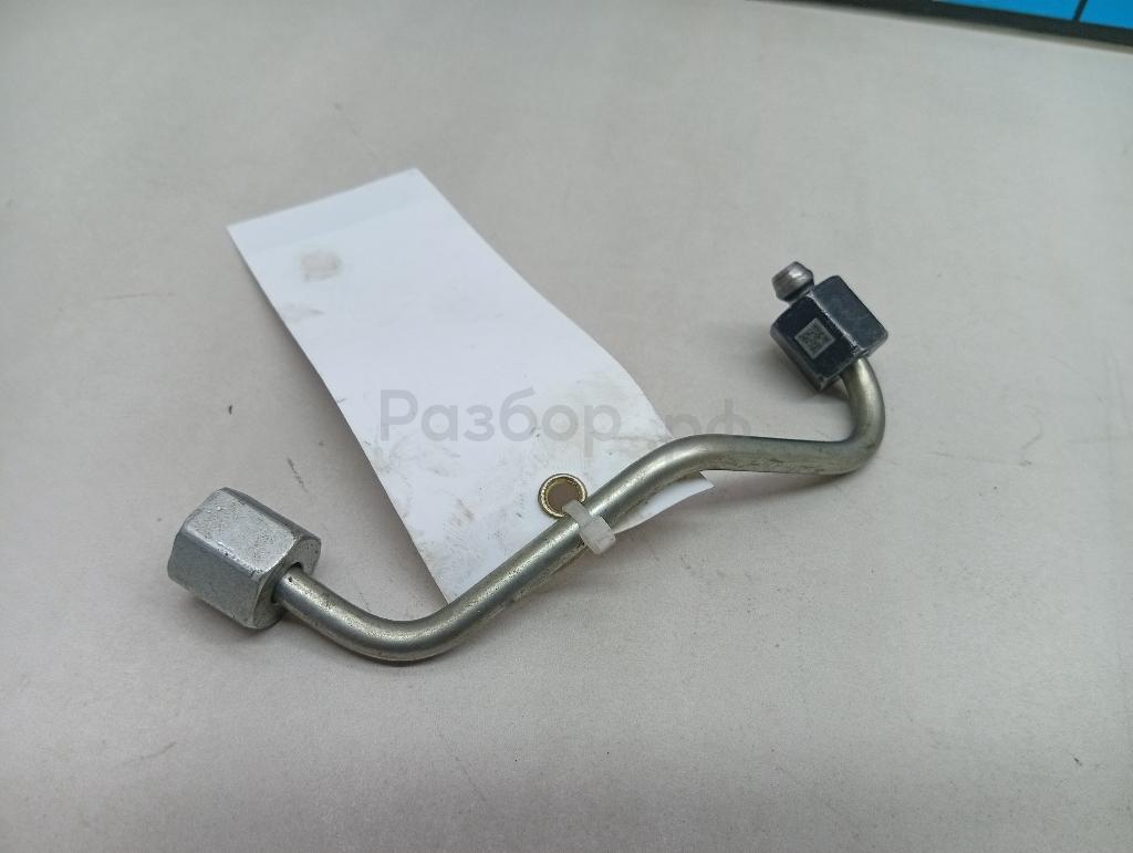 Трубка топливная