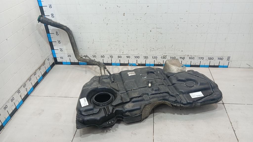 Бак топливный