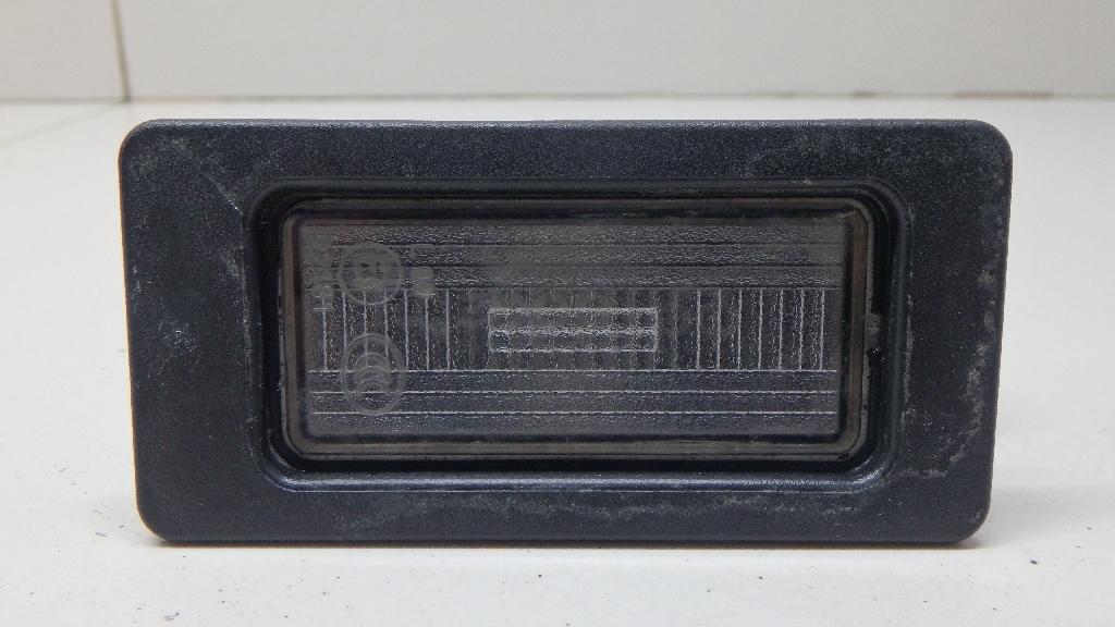 Фонарь подсветки номера