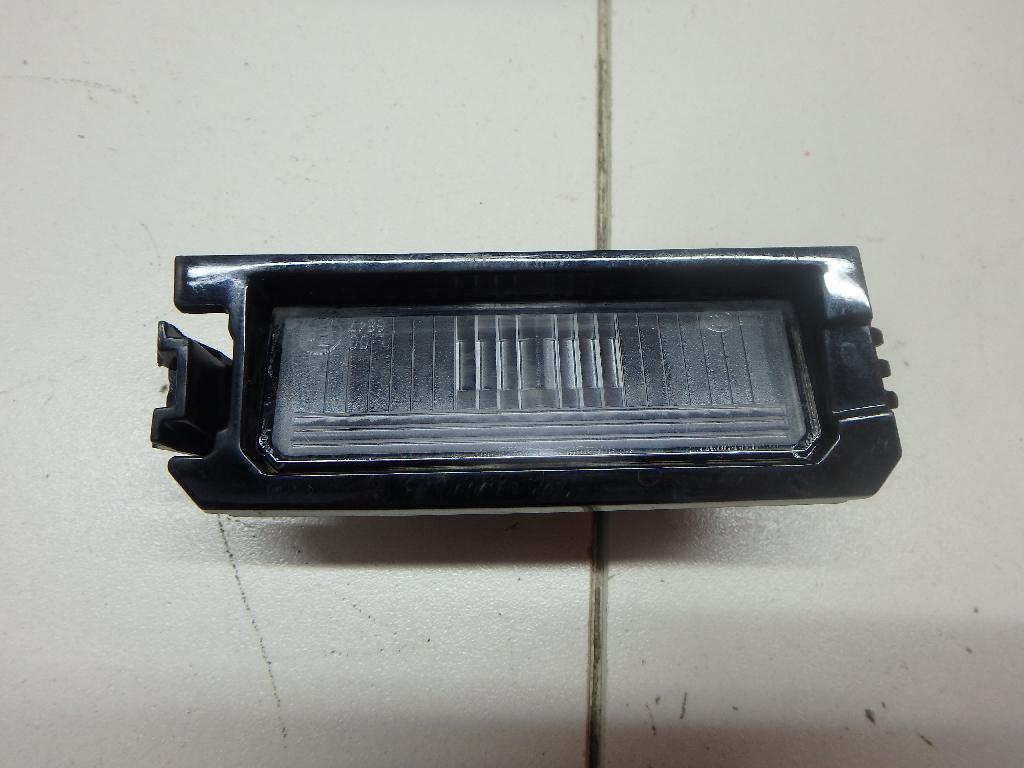 Фонарь подсветки номера