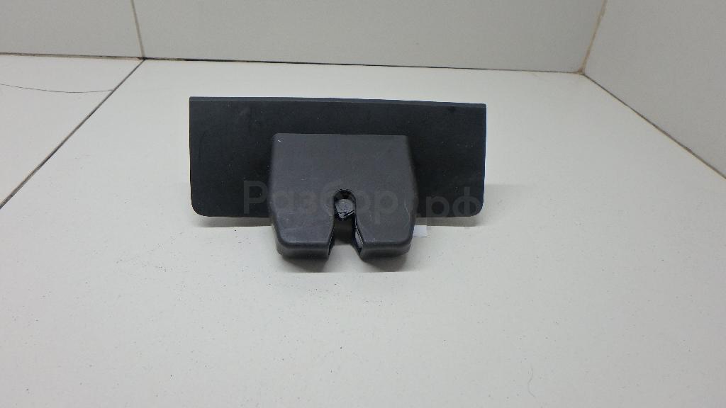 Замок багажника