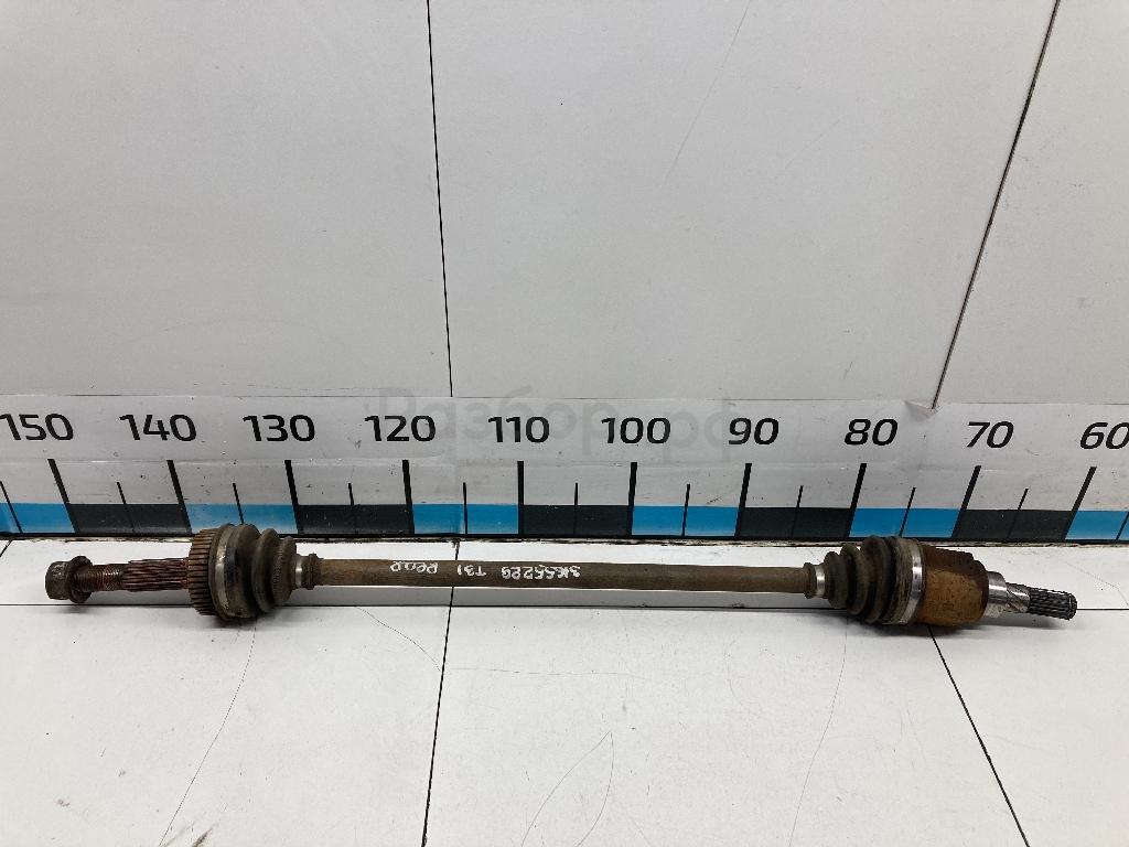 Полуось задняя