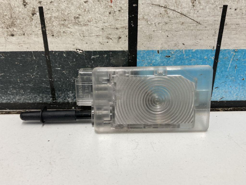 Плафон салонный