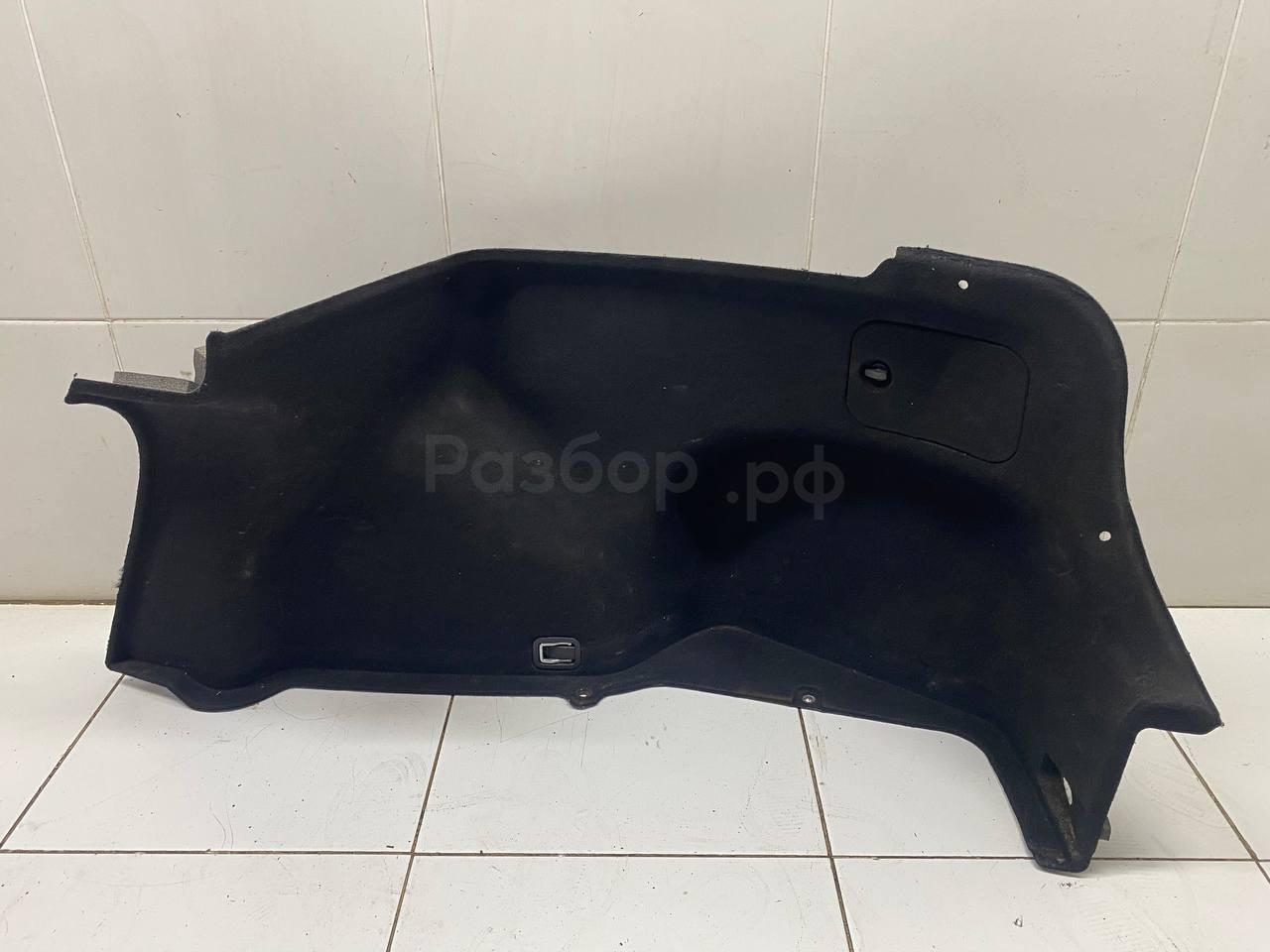 Обшивка багажника