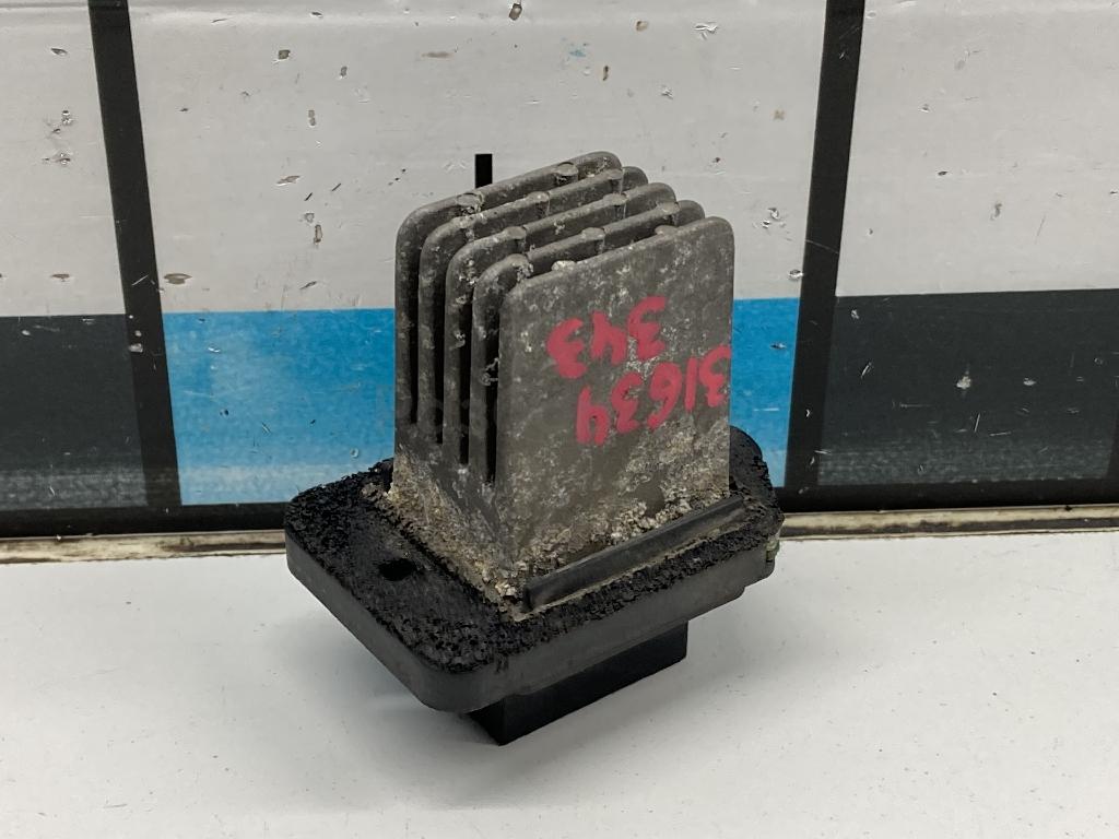 Резистор отопителя