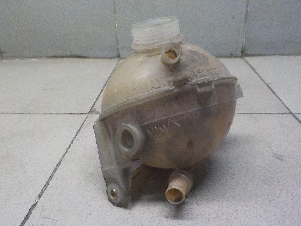 Бачок расширительный