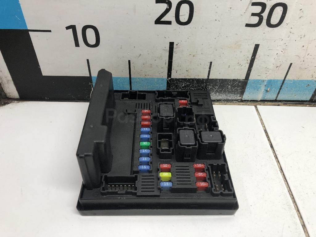 Блок предохранителей