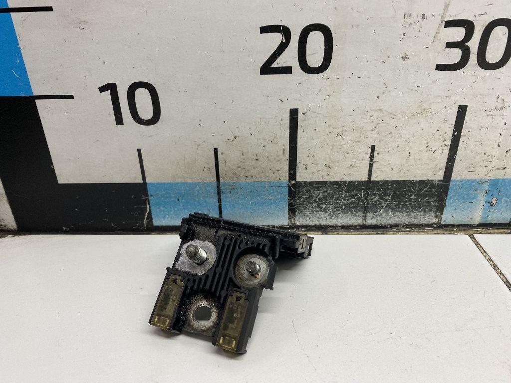 Блок предохранителей