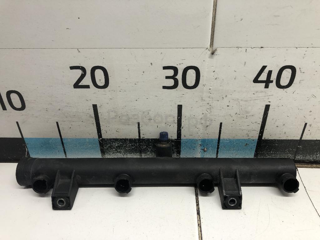 Рейка топливная (рампа)