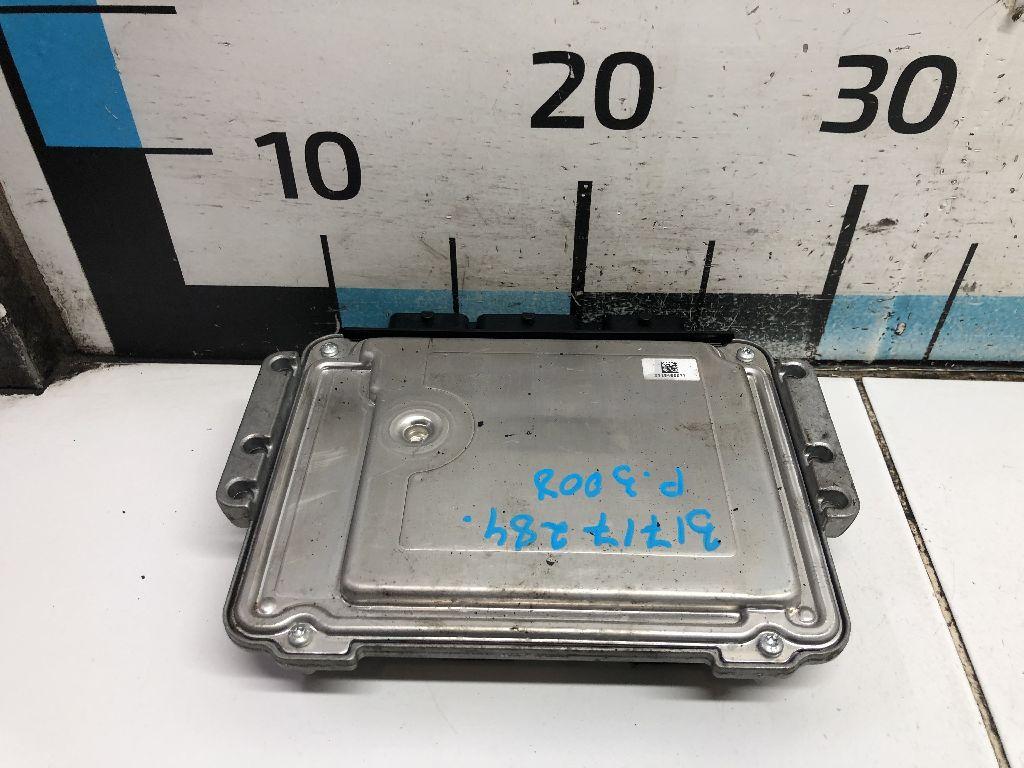 Блок управления двигателем