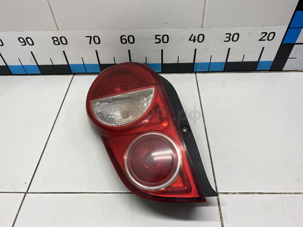 Фонарь задний левый