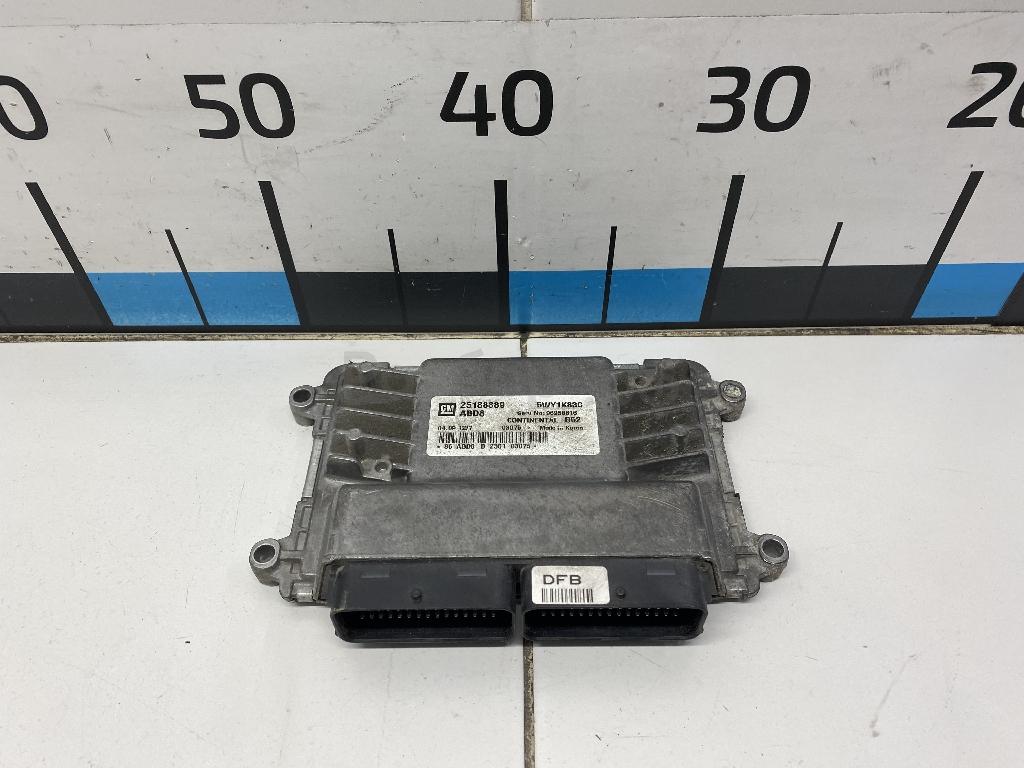 Блок управления двигателем