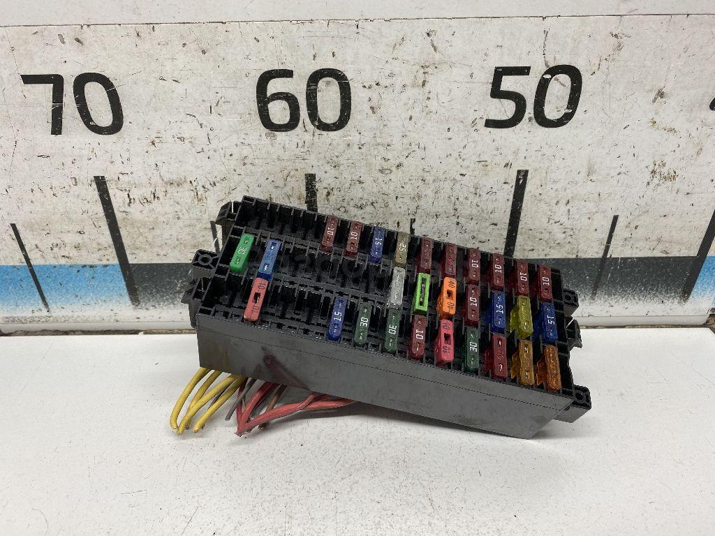 Блок предохранителей