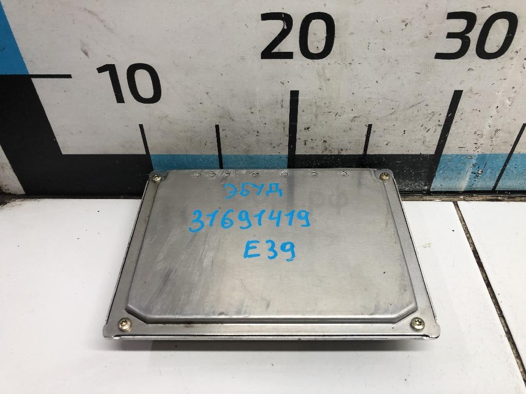 Блок управления двигателем