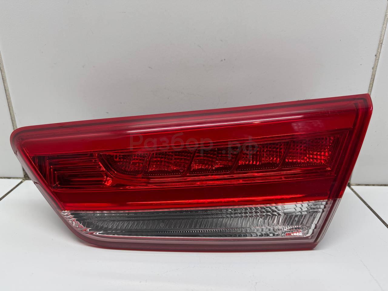 Фонарь задний внутренний правый