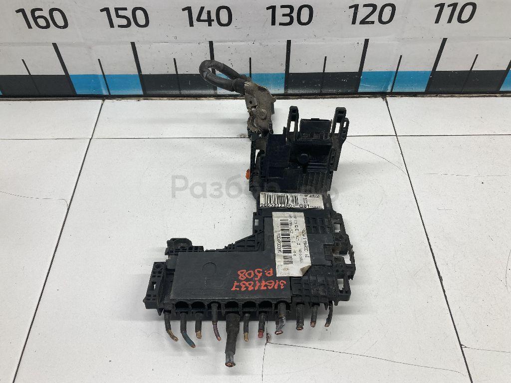 Блок предохранителей