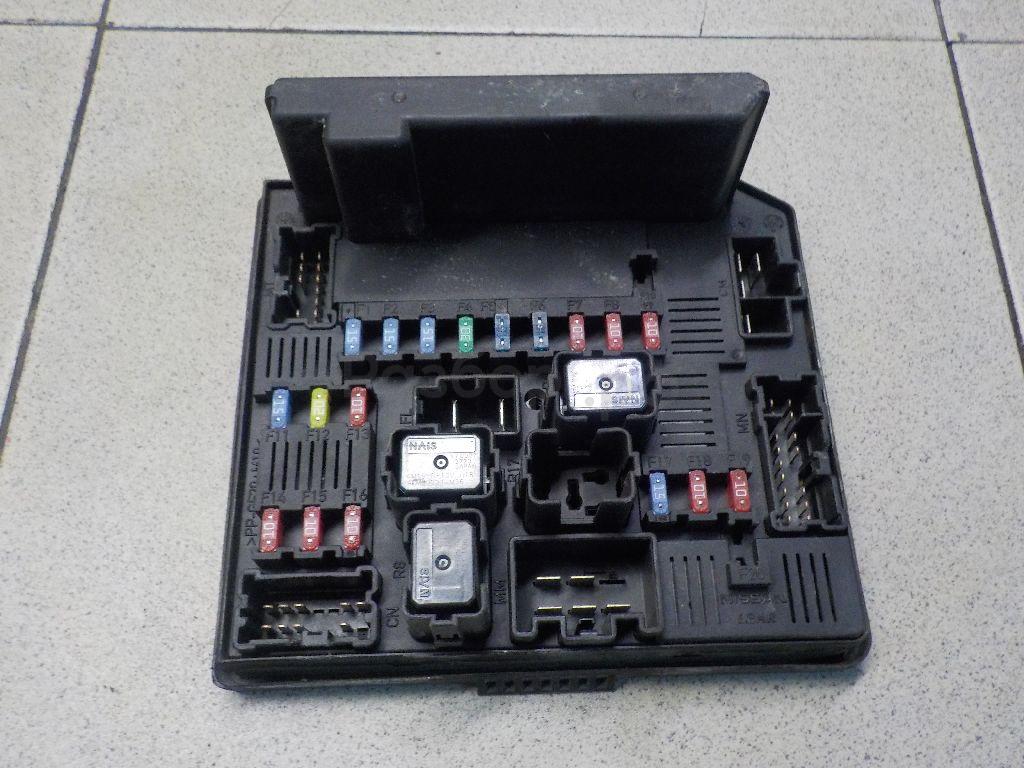 Блок предохранителей