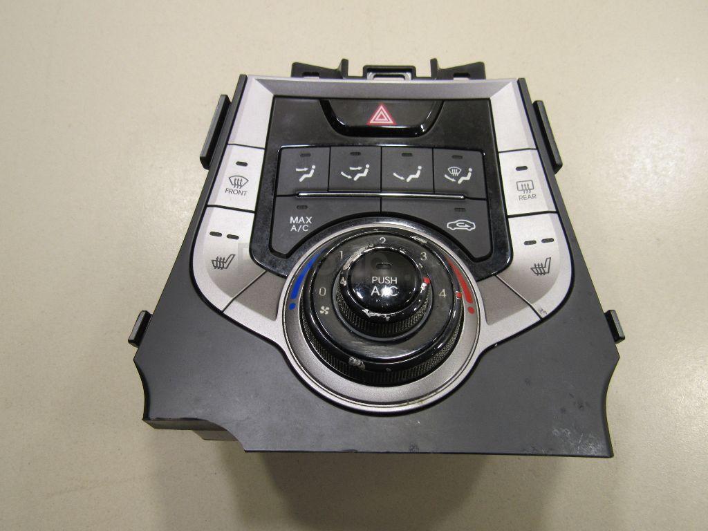 Блок управления климатической установкой