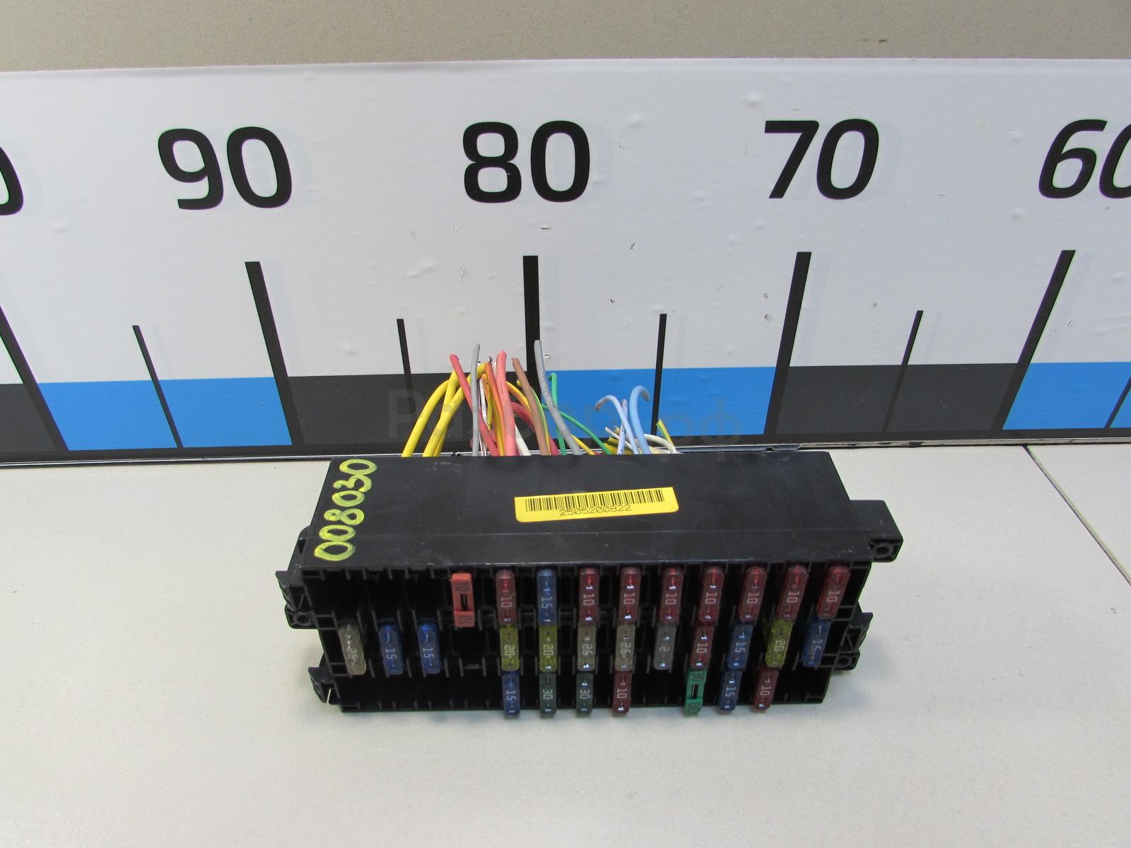 Блок предохранителей