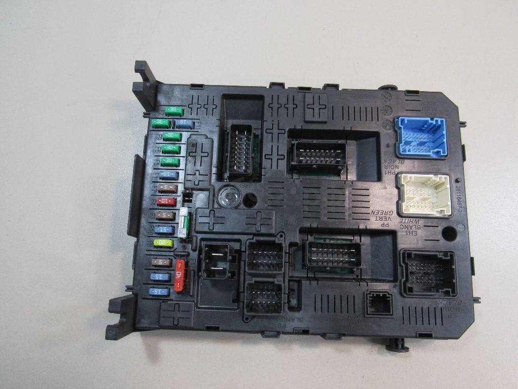 Блок предохранителей