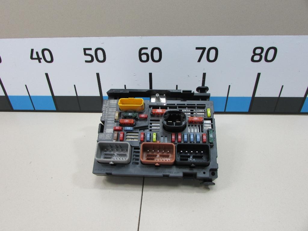 Блок предохранителей