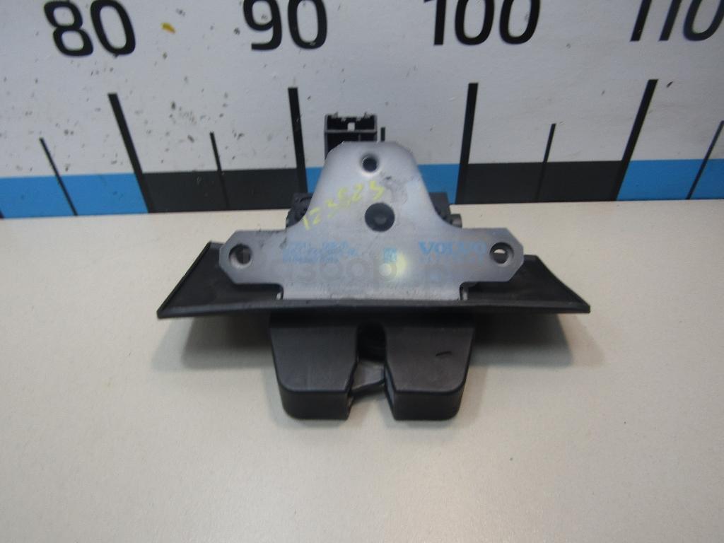 Замок багажника