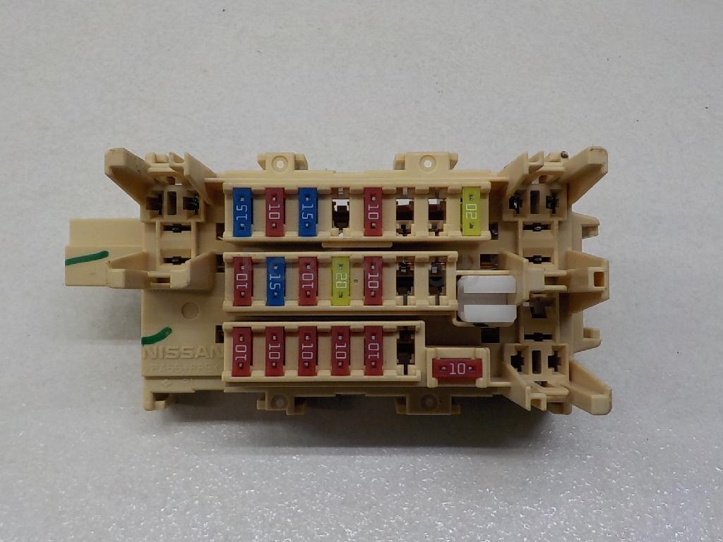 Блок предохранителей