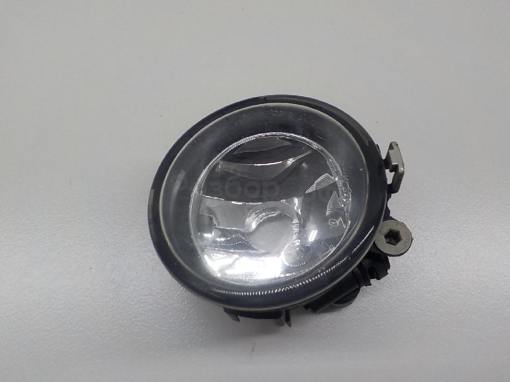 Фара противотуманная правая