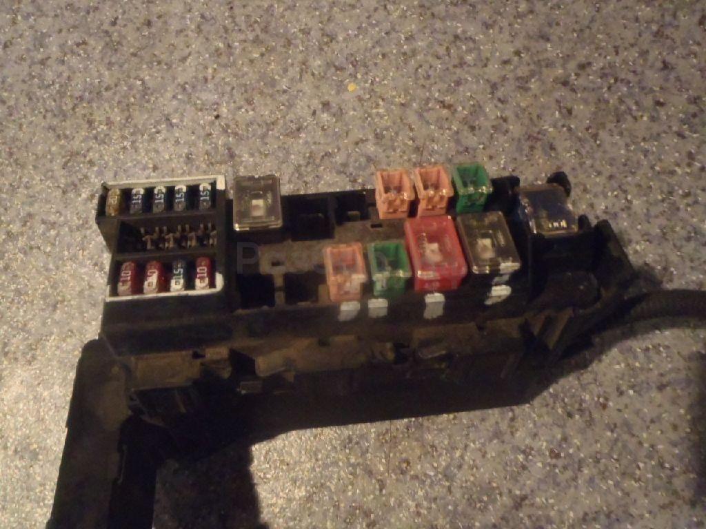 Блок предохранителей