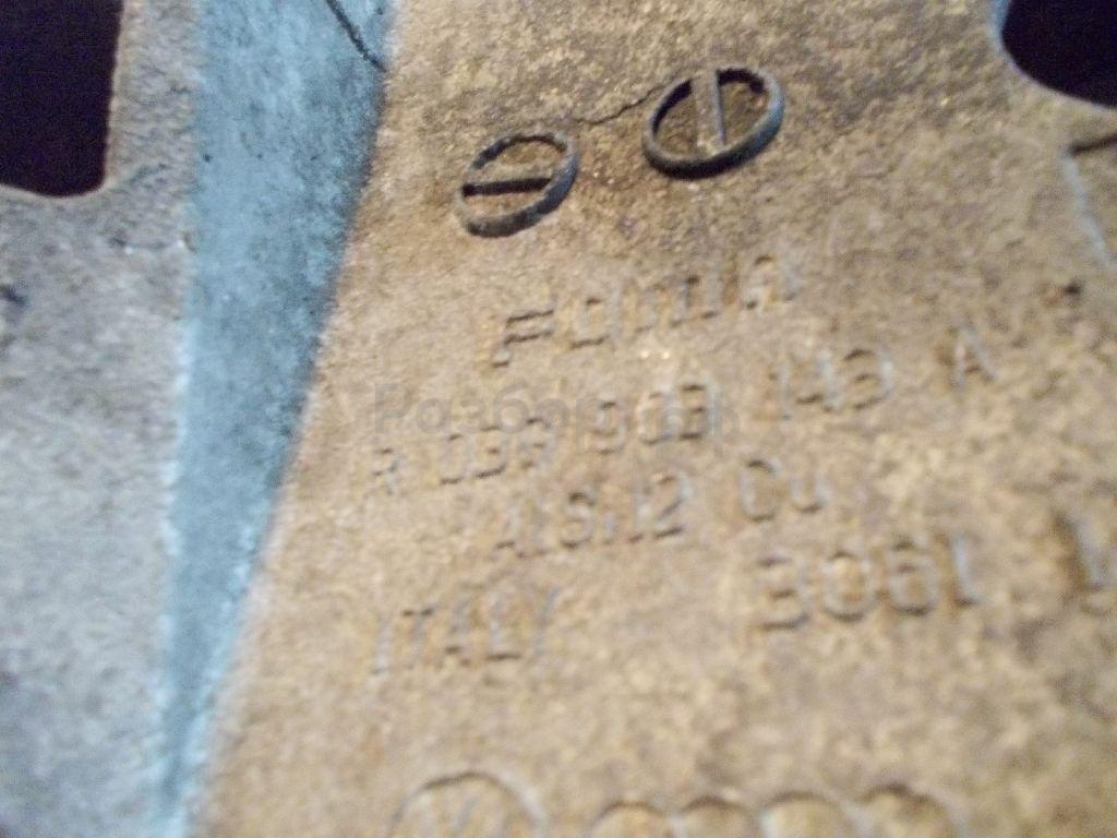 Кронштейн генератора