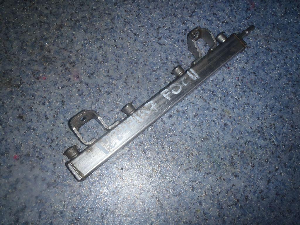 Рейка топливная (рампа)