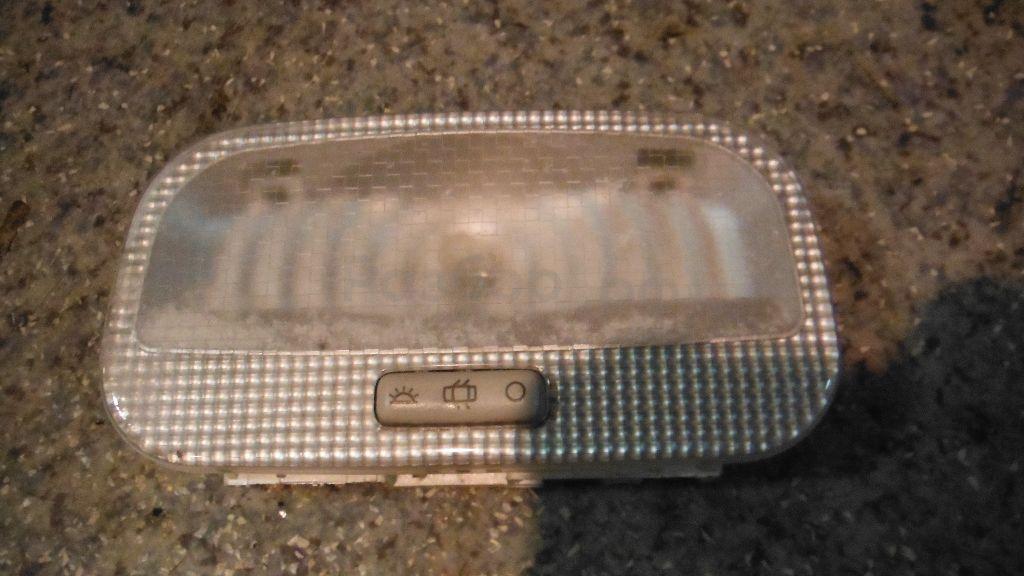 Плафон салонный