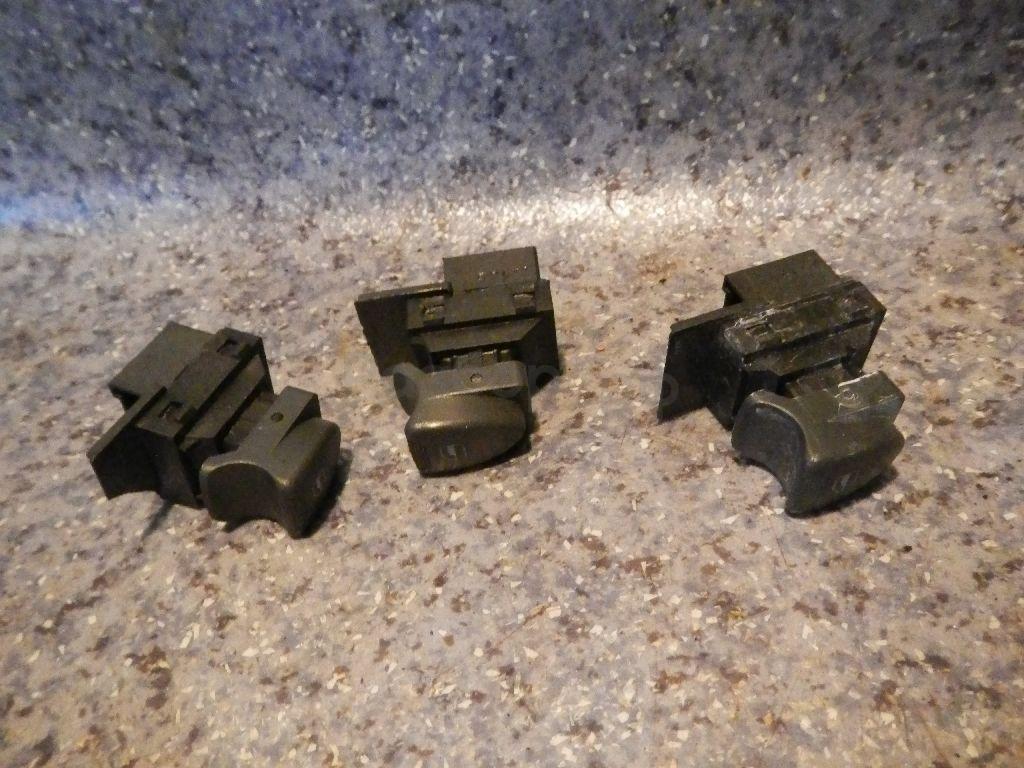 Кнопка стеклоподъемника