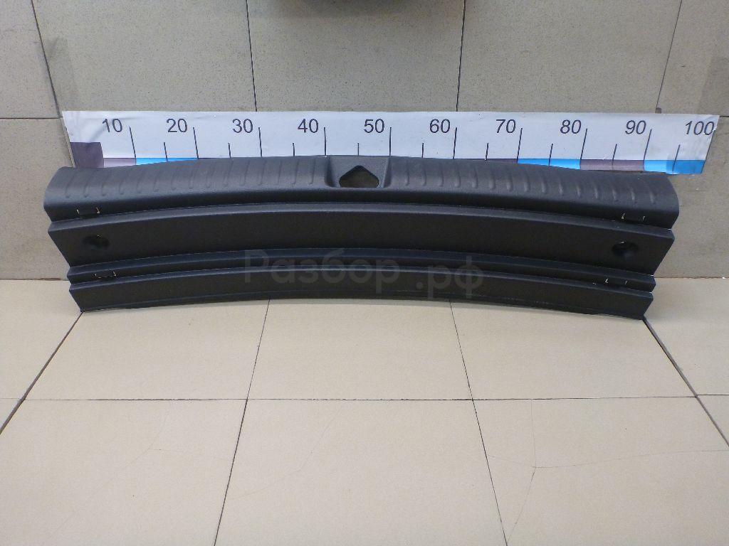 Обшивка багажника