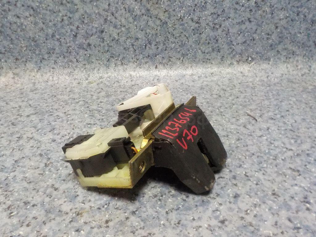 Замок багажника