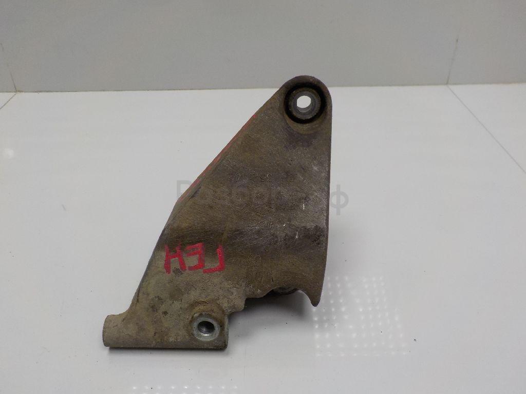 Кронштейн генератора