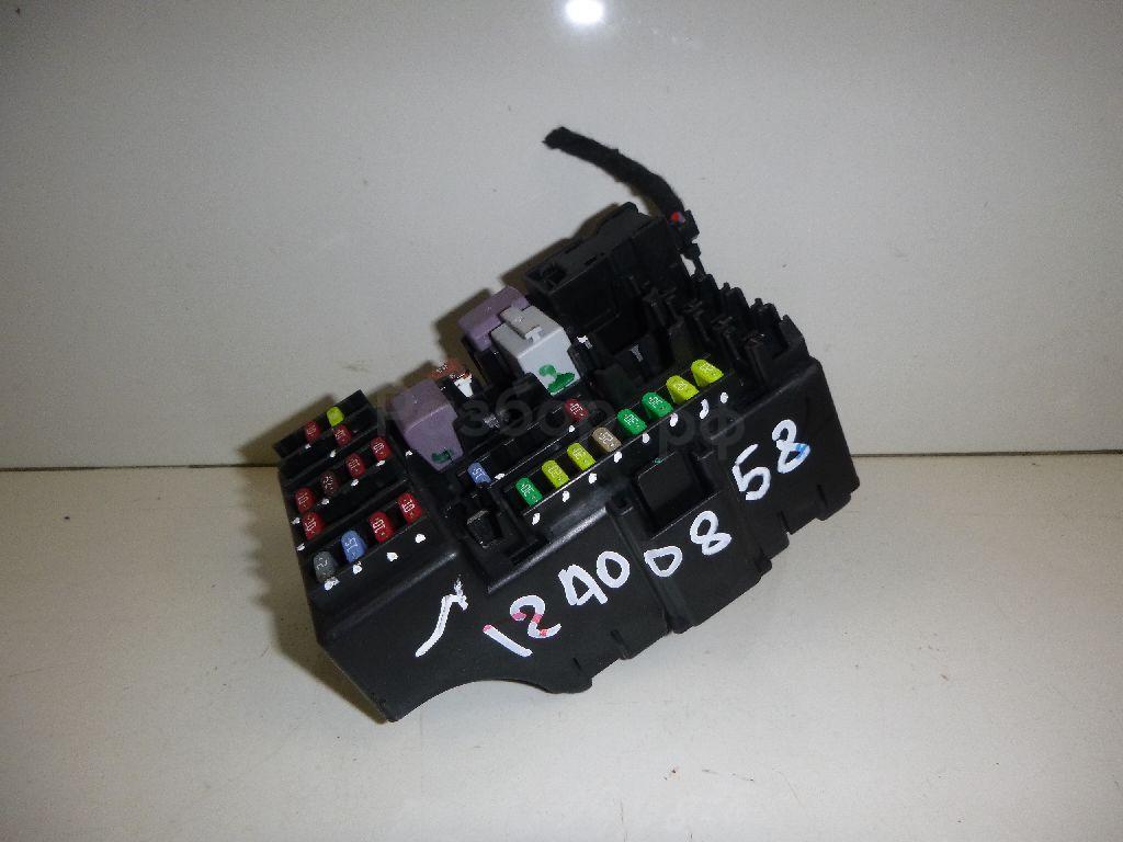 Блок предохранителей