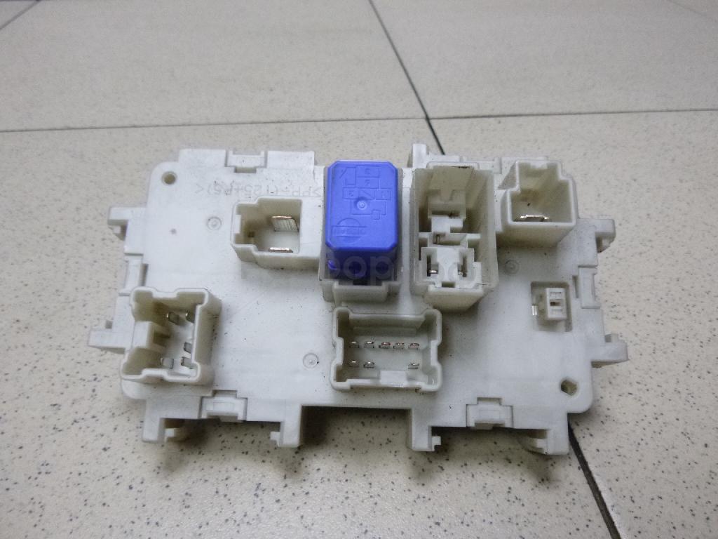 Блок предохранителей