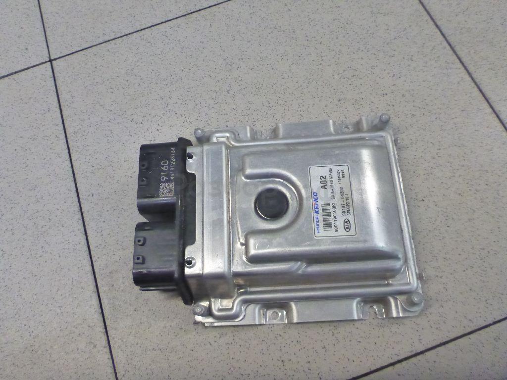 Блок управления двигателем