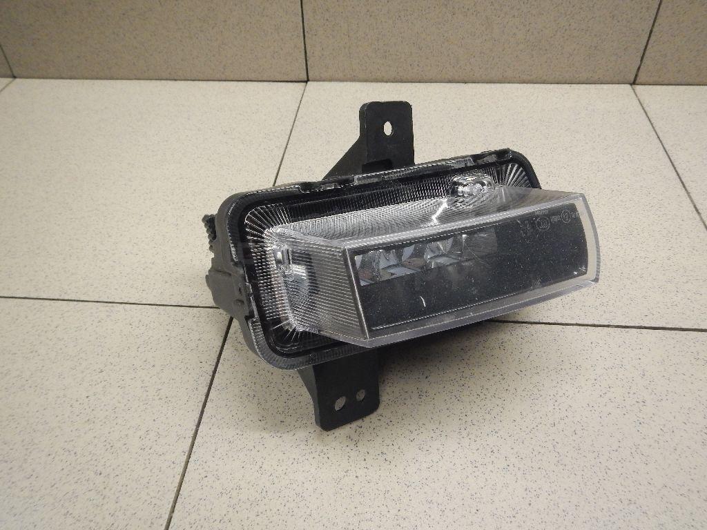 Фара противотуманная левая