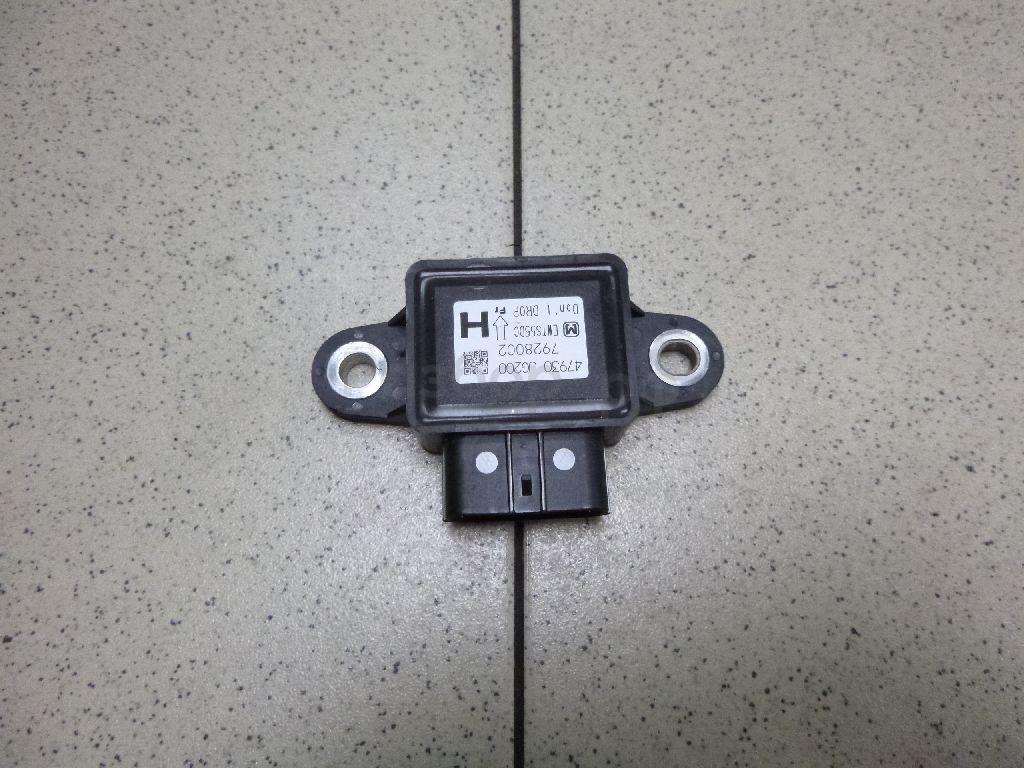 Датчик ускорения