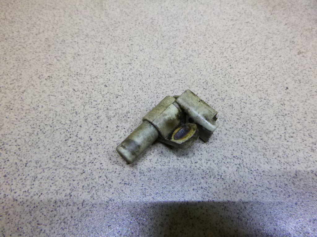 Датчик положения распредвала