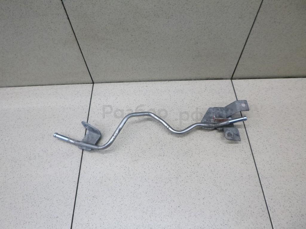 Трубка топливная