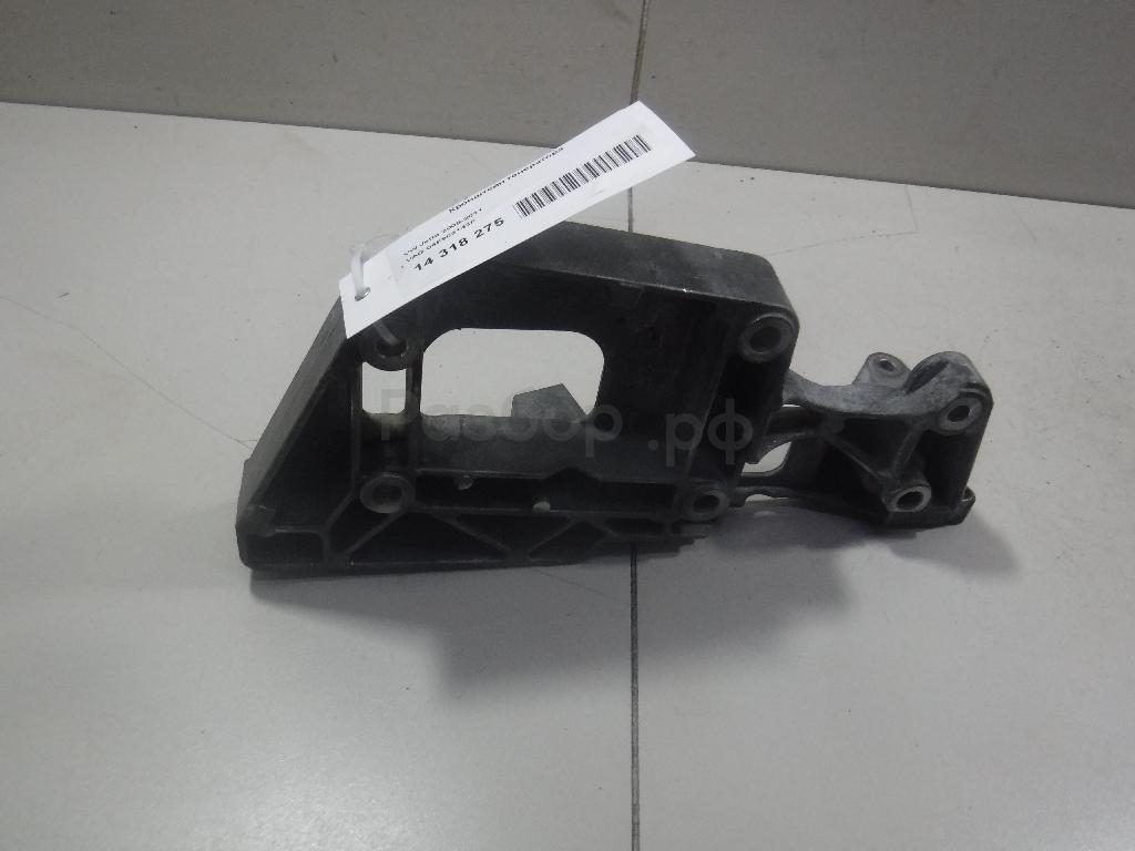 Кронштейн генератора