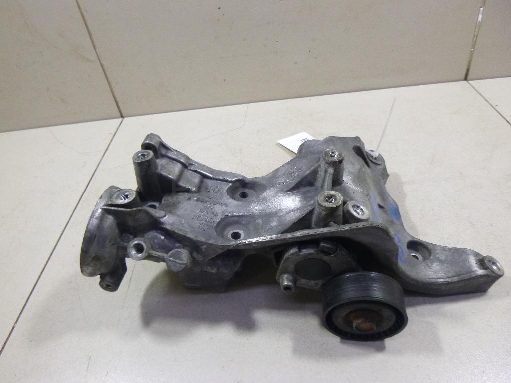 Кронштейн генератора